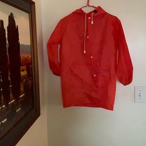 20 % off bundle of 3+ Junior girls light weight rain jacket 4/5